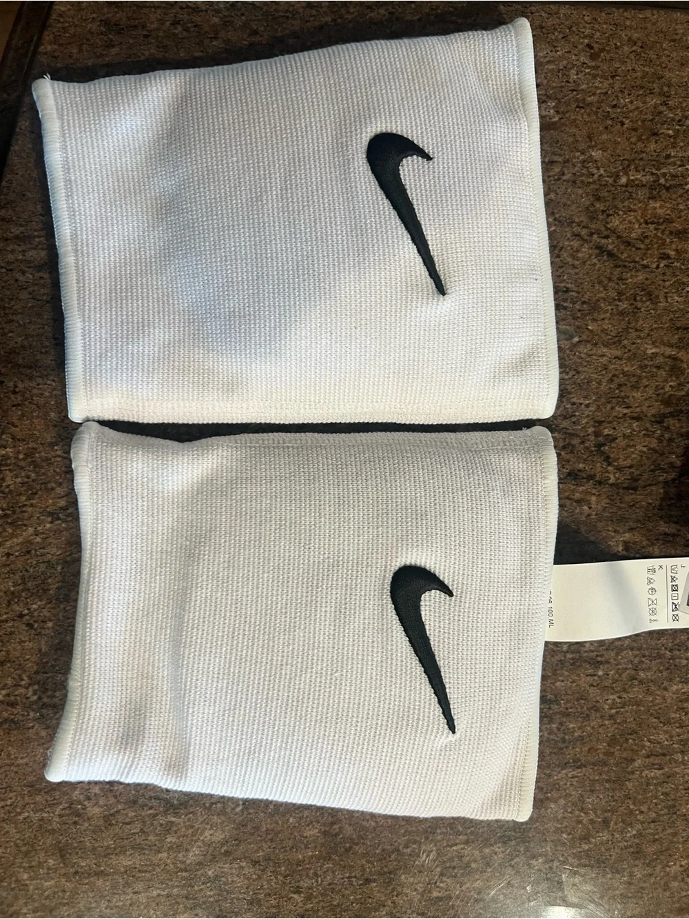 New- Nike White Knee Pads with Black Swoosh - M/L
